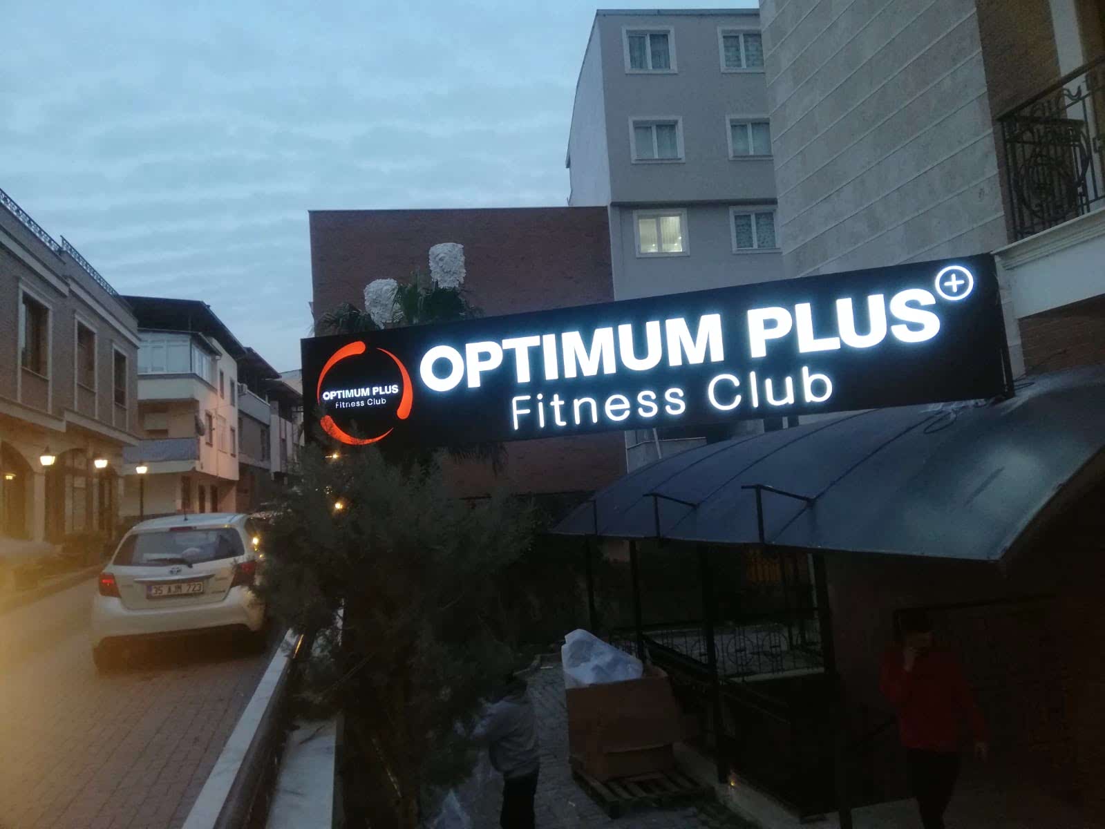 Işıklı kompozit oyma tabela